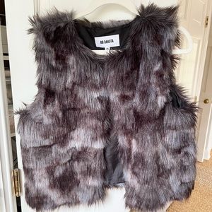 BB Dakota cropped faux fur vest
